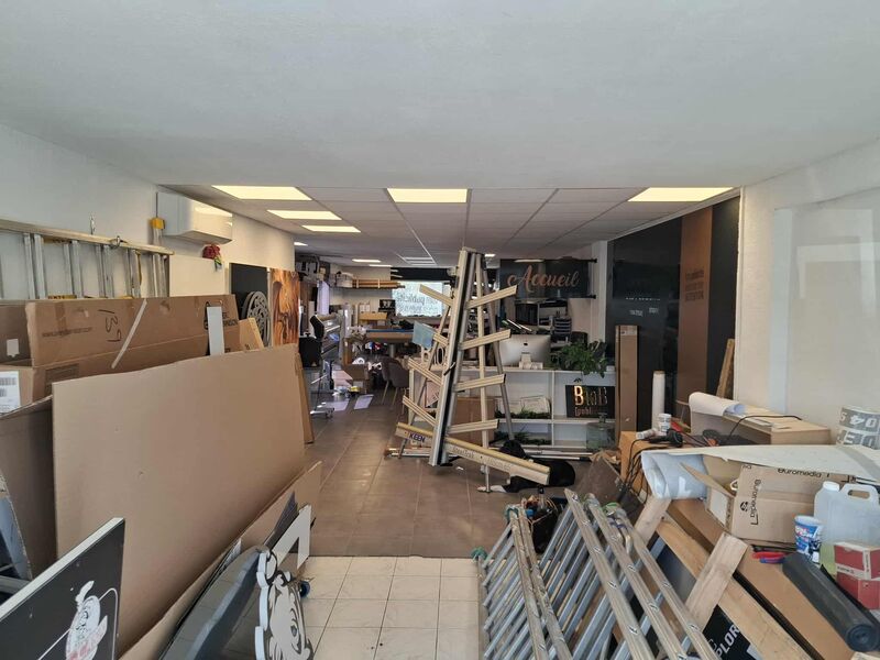 Locaux d'activit� - FREJUS