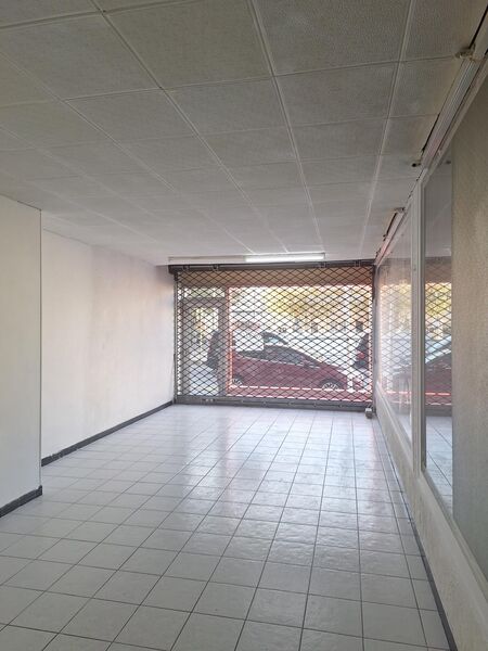 Locaux commerciaux - SAINT RAPHAEL