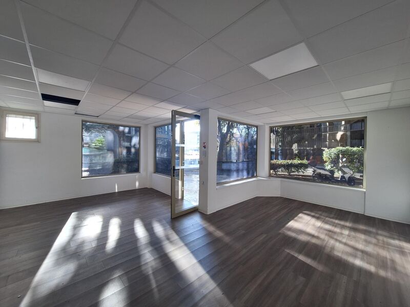 Vente Locaux commerciaux FREJUS