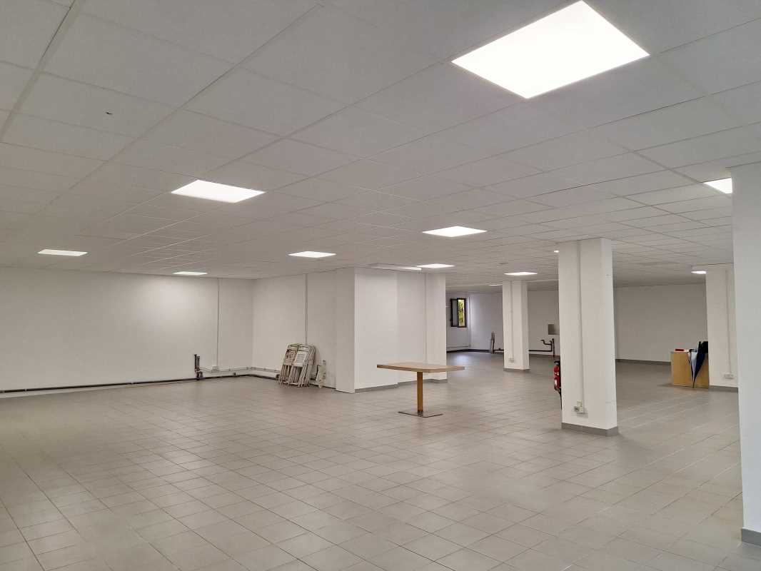 Location Bureaux et Locaux commerciaux PUGET SUR ARGENS