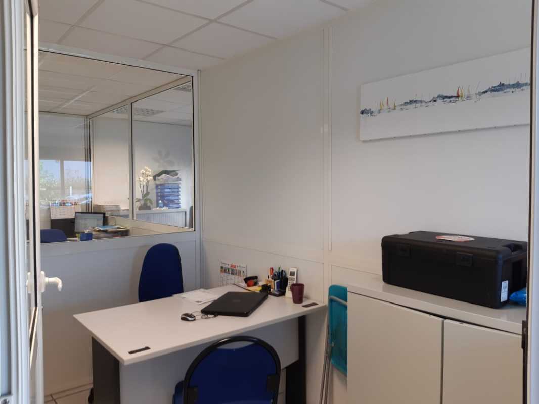 Location Bureaux ROQUEBRUNE SUR ARGENS