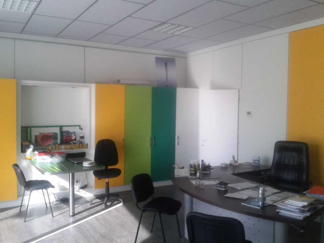 Bureaux et Entrepts - FREJUS
