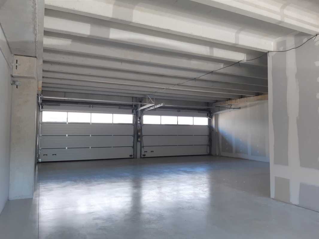 Location Locaux d'activit FREJUS